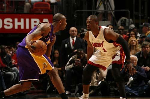 东体：蒯纪闻的伤势情况目前来看不至于像外界传得那么严重（东体：蒯纪闻伤情暂未如外界传言般严重）