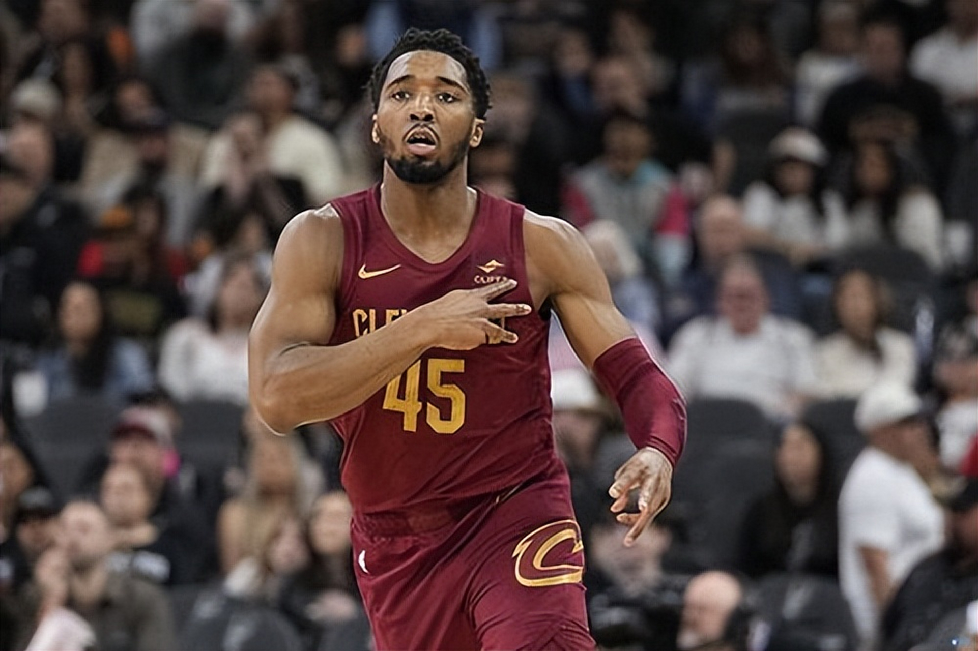 湖人詹姆斯关键封盖锁定胜局（詹姆斯关键盖帽助湖人取胜）