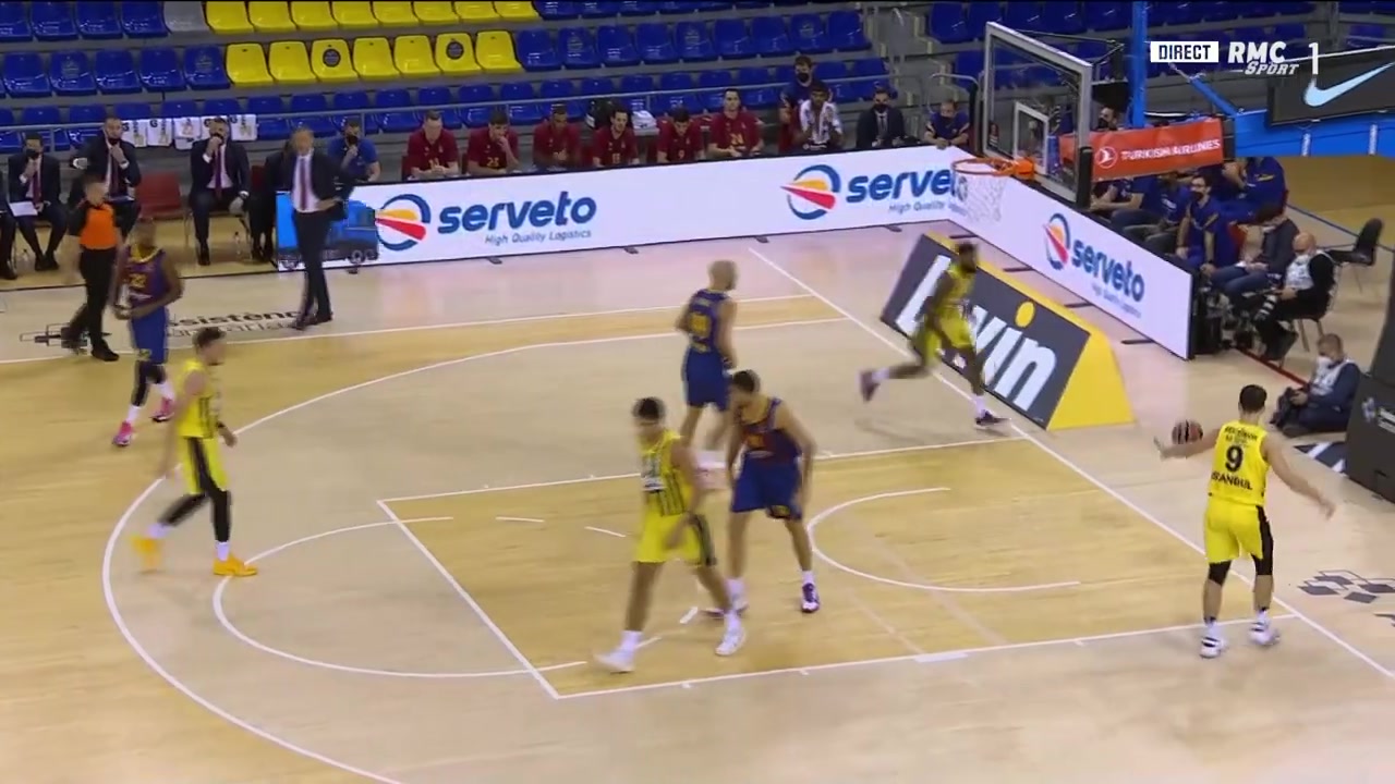 萨利巴身价上涨至9000万欧，成为世界上身价最高的后卫（萨利巴身价升至9000万欧，登顶全球最贵后卫）