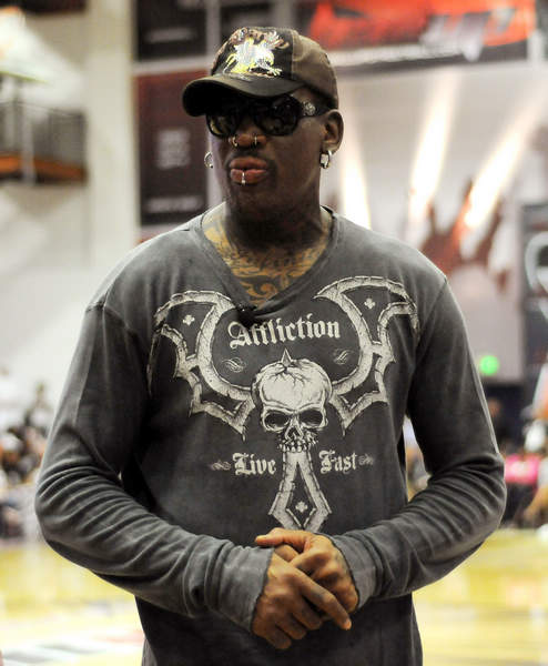 瓦拉内专访谈心理问题：展现脆弱的一面并不是软弱的表现（瓦拉内专访：谈心理挑战，坦露脆弱不代表软弱）