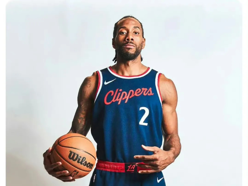 巴黎圣日耳曼姆巴佩梅开二度（姆巴佩独中两元，巴黎圣日耳曼锋线发威）